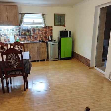 Country House Uliana Tskaltubo Ngoại thất bức ảnh