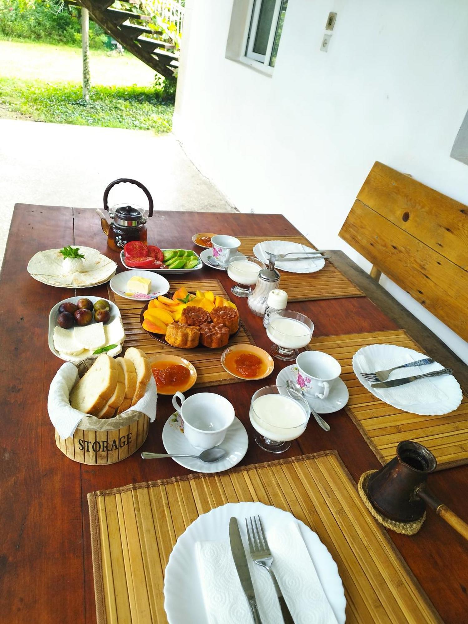 Country House Uliana Tskaltubo Ngoại thất bức ảnh